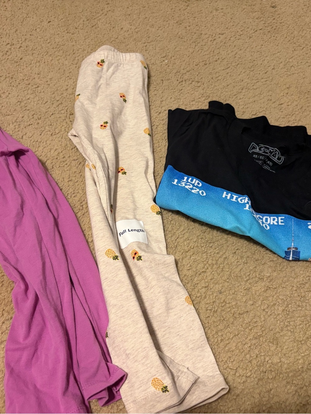 Kids bundle - 2 leggings and one pac man tshirt all new